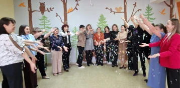 Тренинговое занятие для педагогов "Жизнь в радость" Тренинговое занятие для педагогов "Жизнь в радость".